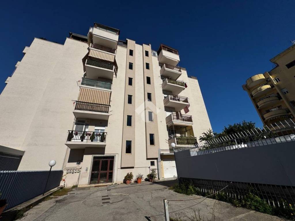 Appartamento a Aversa in Via eugenio montale, 13 - Foto 2