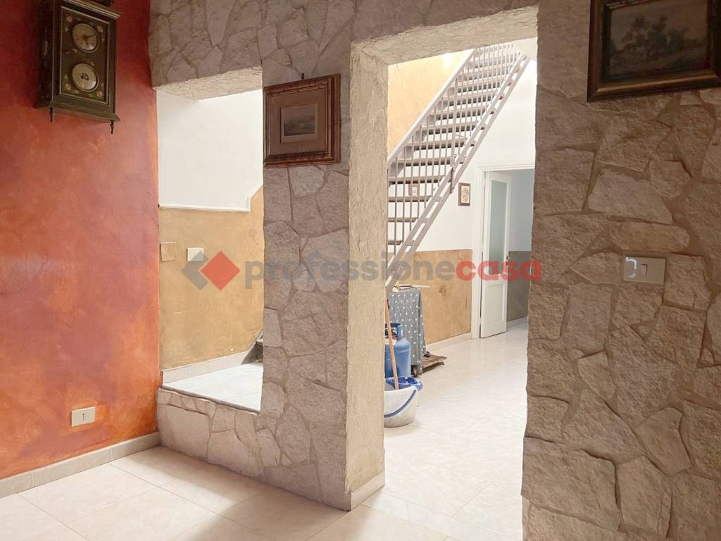 Appartamento a Catania in Via Celeste , 106 - Foto 2