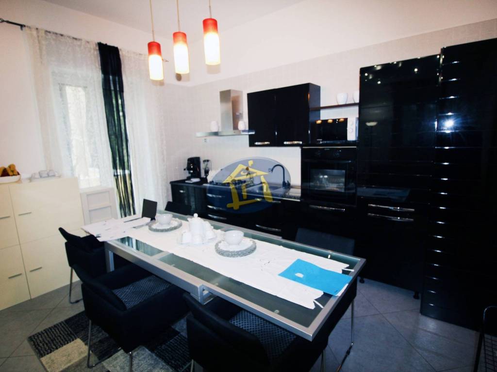 Villa a Putignano in Viale Napoleone Bonaparte - Foto 2