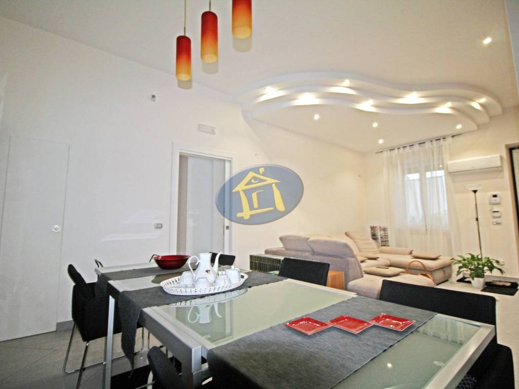 Villa a Putignano in Viale Napoleone Bonaparte - Foto 3