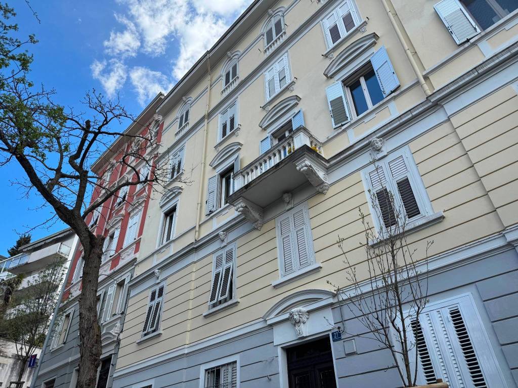 Appartamento a Trieste in Via Buonarroti, 27 - Foto 2