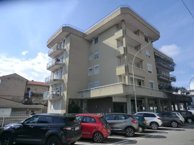 Appartamento a Rovellasca in Via Edmondo De Amicis, 4 - Foto 5
