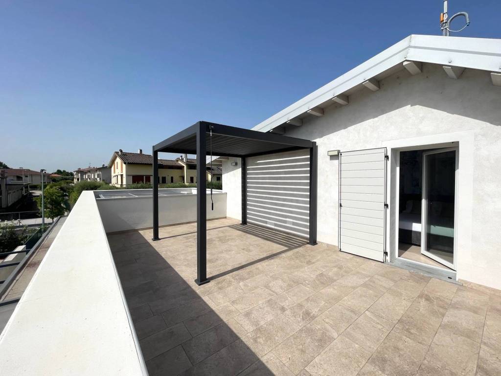 Villa a Sirmione in Via Giovanni Caboto, 5 - Foto 5