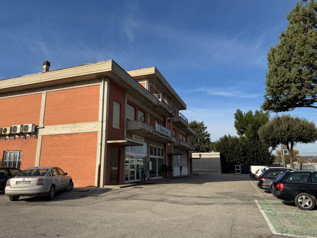 Appartamento a Jesi in Via Don Angelo Cappannini - Foto 5