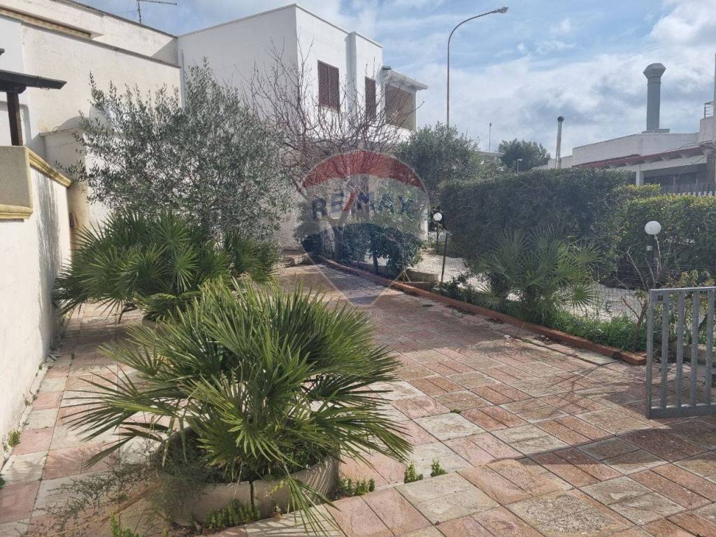 Casa indipendente a Porto cesareo in Via Germania, 31 - Foto 3