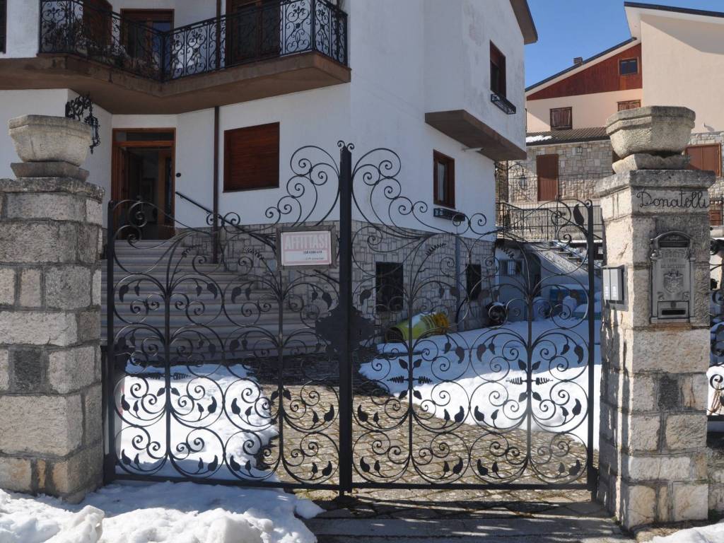 Appartamento a Pescocostanzo in Viale Altopiani - Foto 3