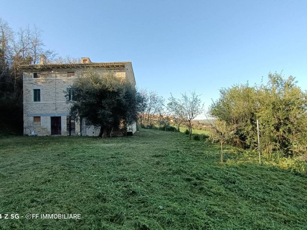 Rustico / casale a Mogliano in Strada Provinciale Corridoniana - Foto 2