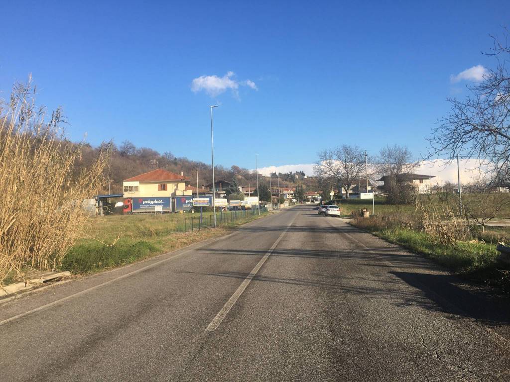 Terreno a Elice in Via Tevere - Foto 3