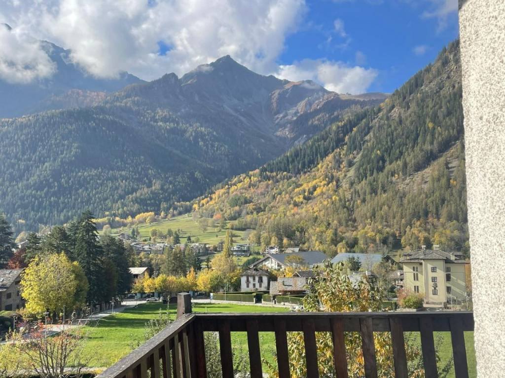 Appartamento a Courmayeur in Strada Grand Ru - Foto 5