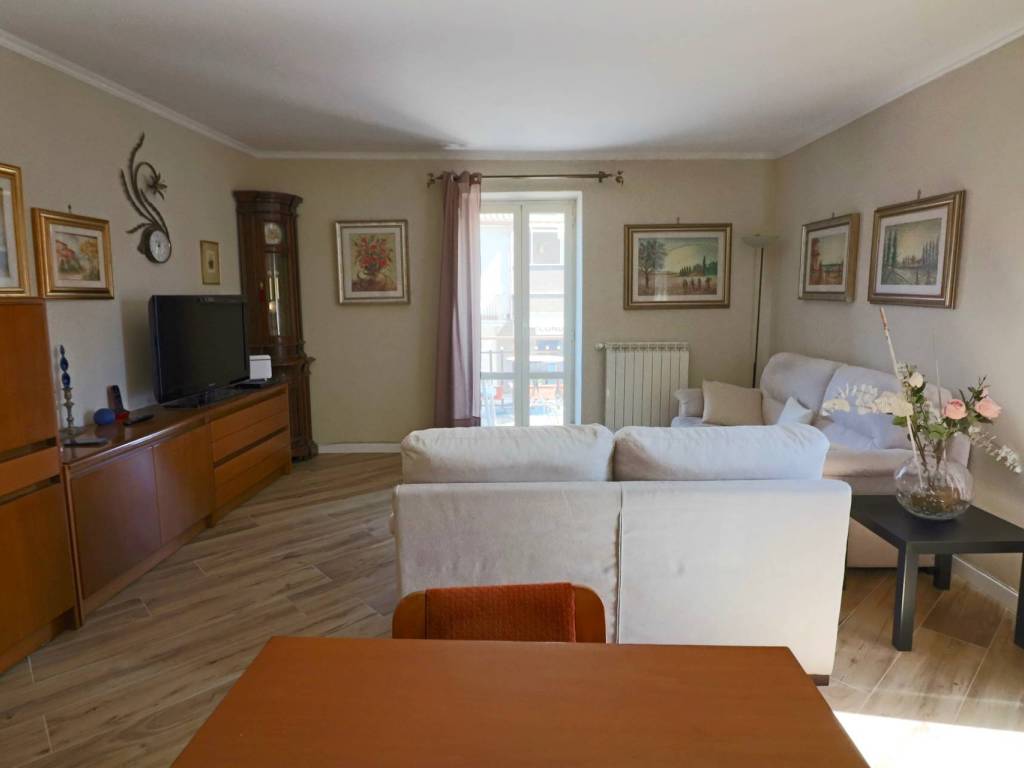 Rustico / casale a Vetralla in LARGO GIACOMO MATTEOTTI - Foto 4
