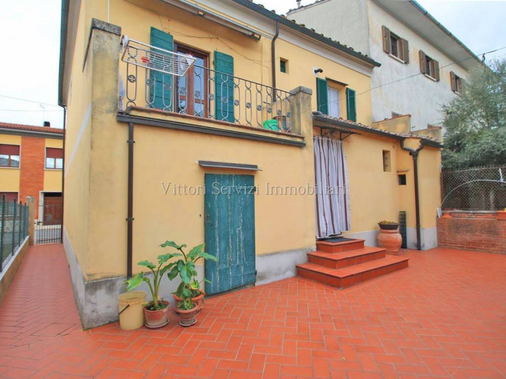 Villa a Montepulciano in Via della resistenza - Foto 2
