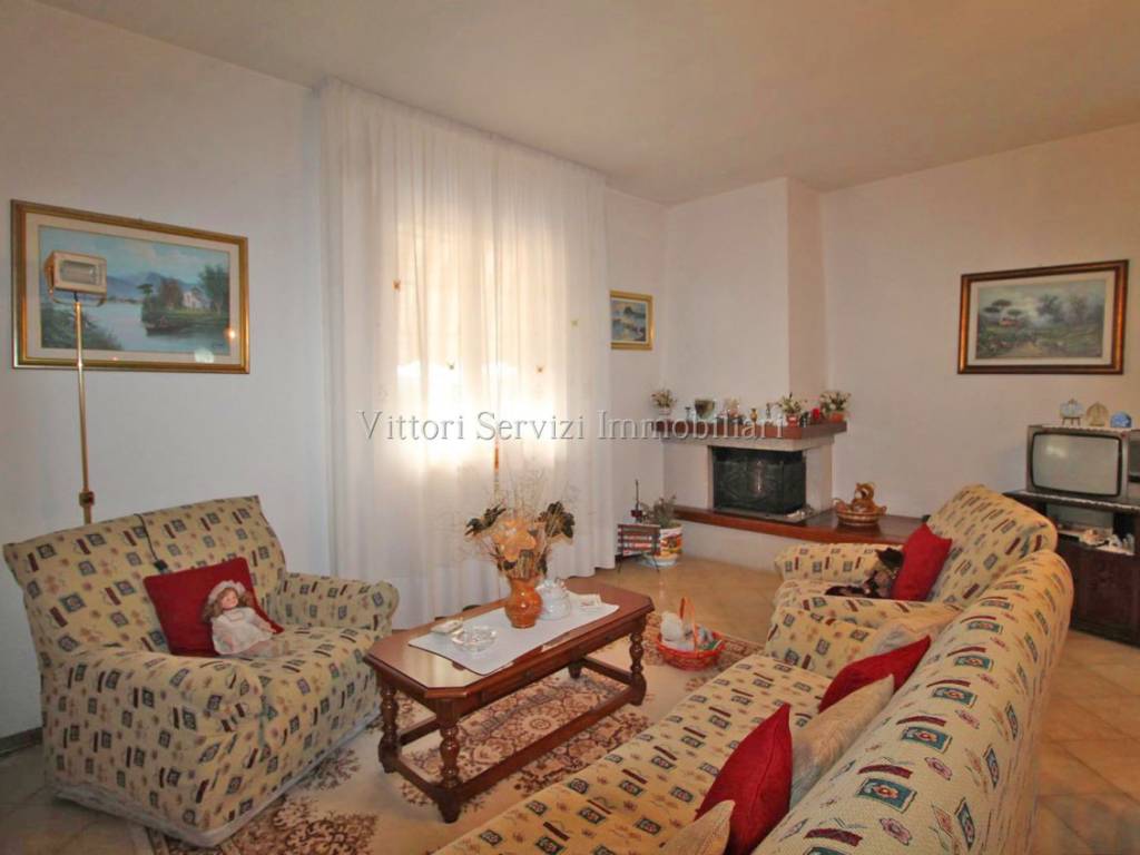 Villa a Torrita di siena in via Basilicata - Foto 5