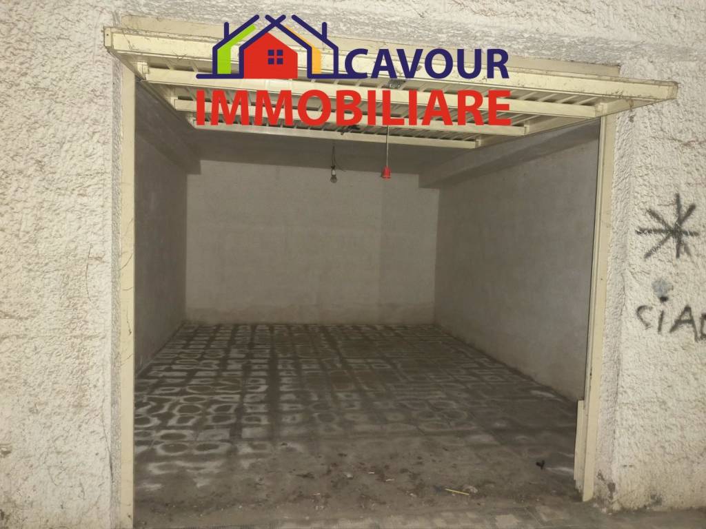 Box / garage a Caltanissetta in Via Giuseppe Romita, 58 - Foto 3