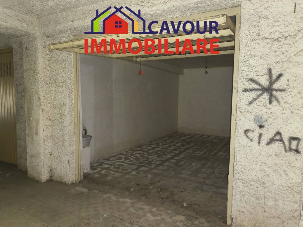 Box / garage a Caltanissetta in Via Giuseppe Romita, 58 - Foto 4