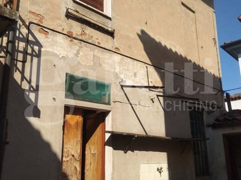 Casa indipendente a Codogno in VICOLO PIAVE, 2/A - Foto 2