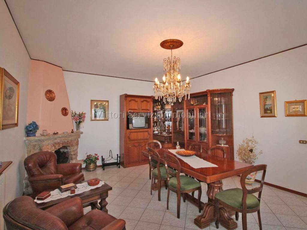 Appartamento a Sinalunga in Via enrico mattei - Foto 3