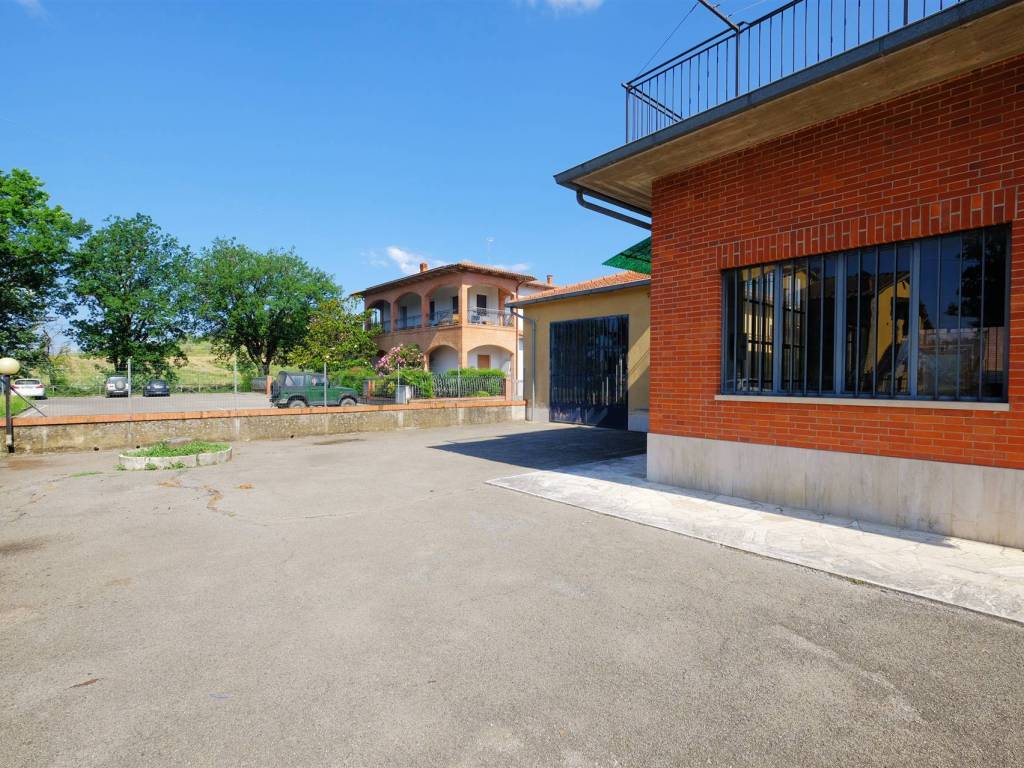 Casa indipendente a Asciano in VIA SAVELLI - Foto 3