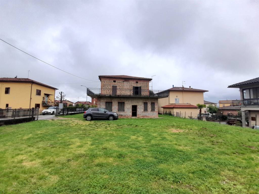 Casa indipendente a Torrita di siena - Foto 2