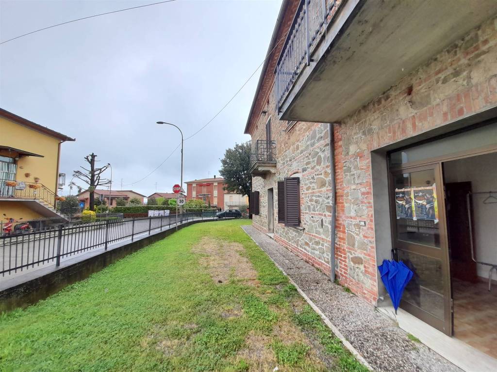 Casa indipendente a Torrita di siena - Foto 4