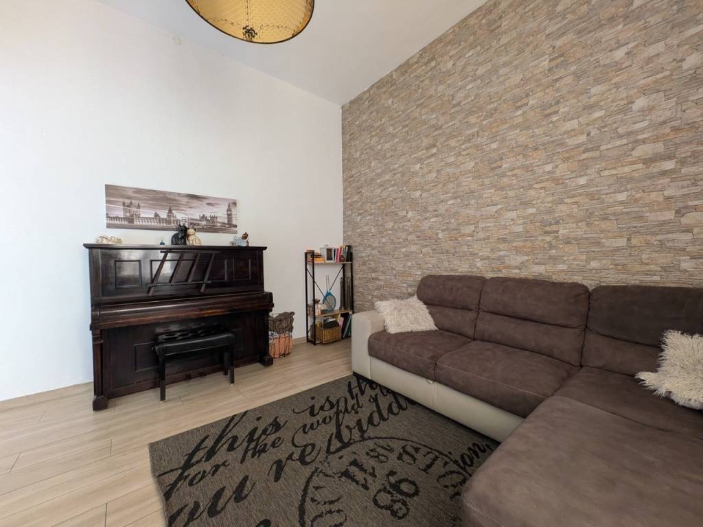 Casa indipendente a Agliana in Piazza Giovanni Michelucci - Foto 2