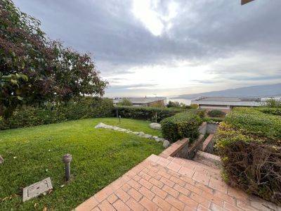 Villa a Stalettì in Villaggio Serra di Mare - Foto 5