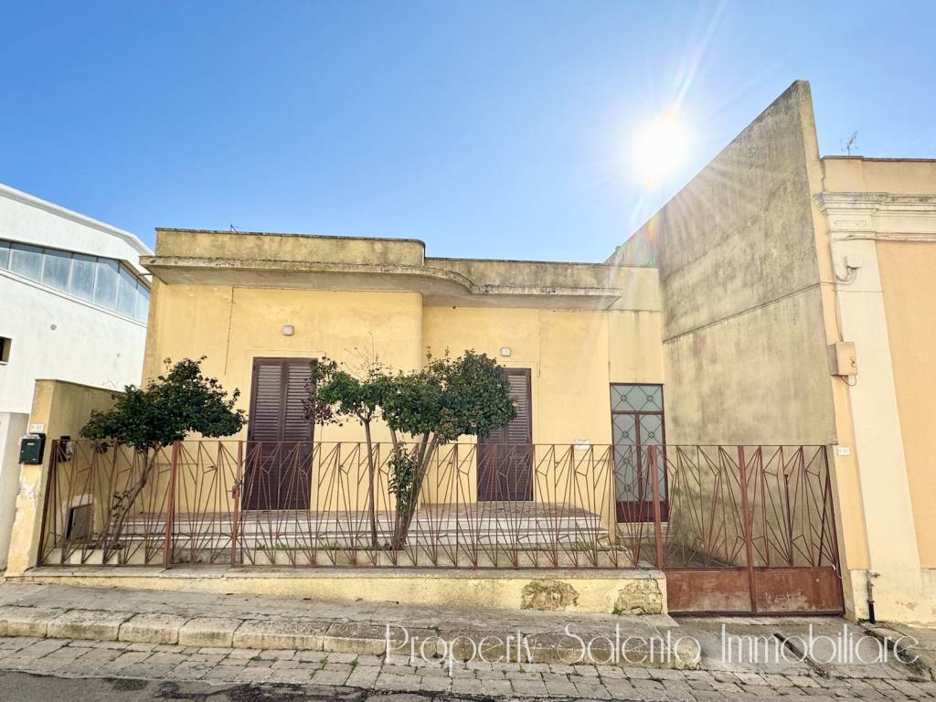 Villa a Ugento in Via Marchesi di Ugento, 35 - Foto 2