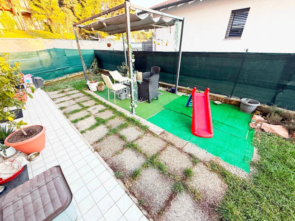 Appartamento a Gorla minore in Via Santa Chiara - Foto 4