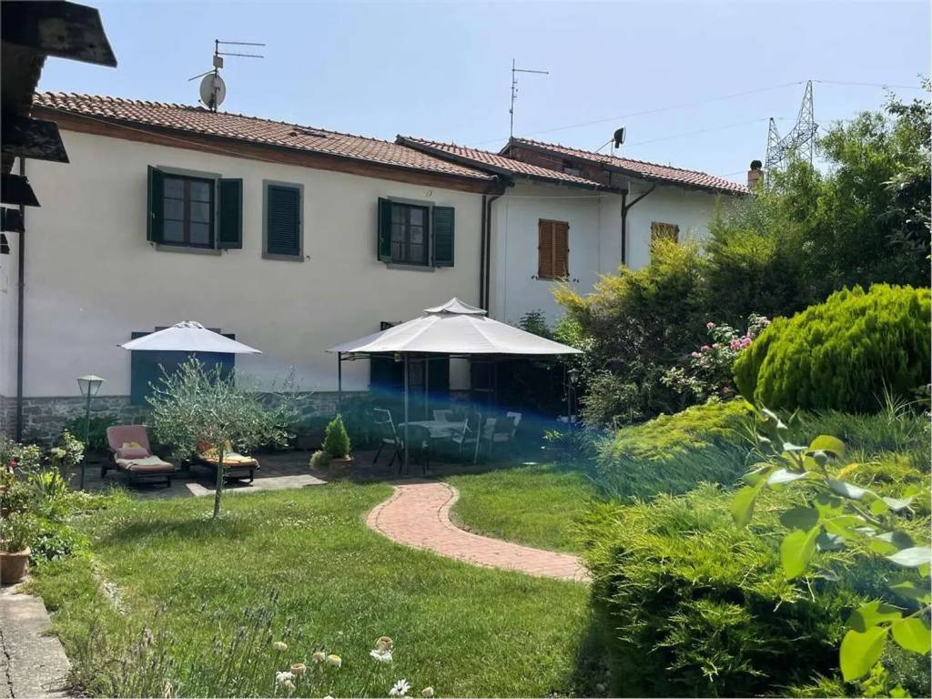Villa a Marciano della chiana in Via Carraia S.N.C. - Foto 3