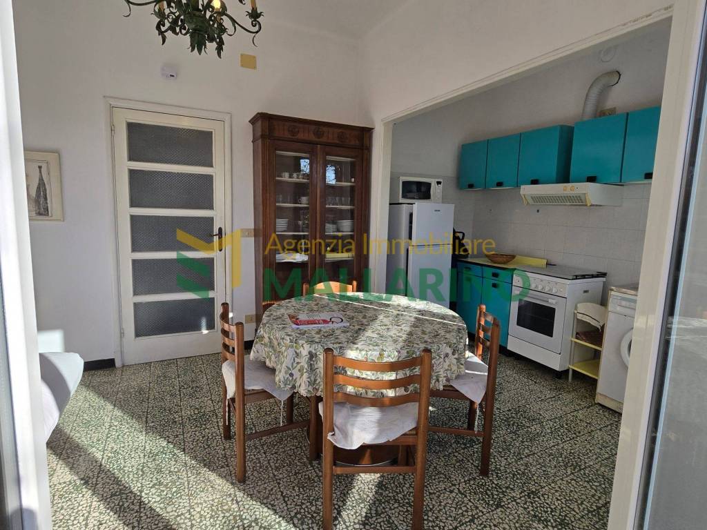 Appartamento a Finale ligure in Vico Scarrone - Foto 2