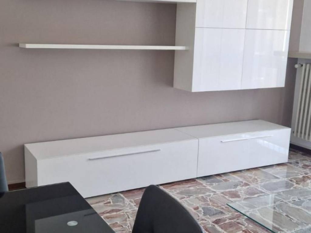 Appartamento a Saronno in Via Filippo Reina, 67 - Foto 3