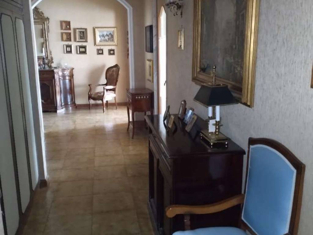 Appartamento a Bisceglie in piazza Vittorio Emanuele 54 - Foto 3