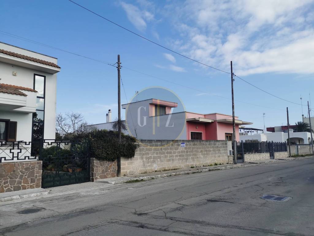 Terreno a Calimera in Viale Virgilio - Foto 4