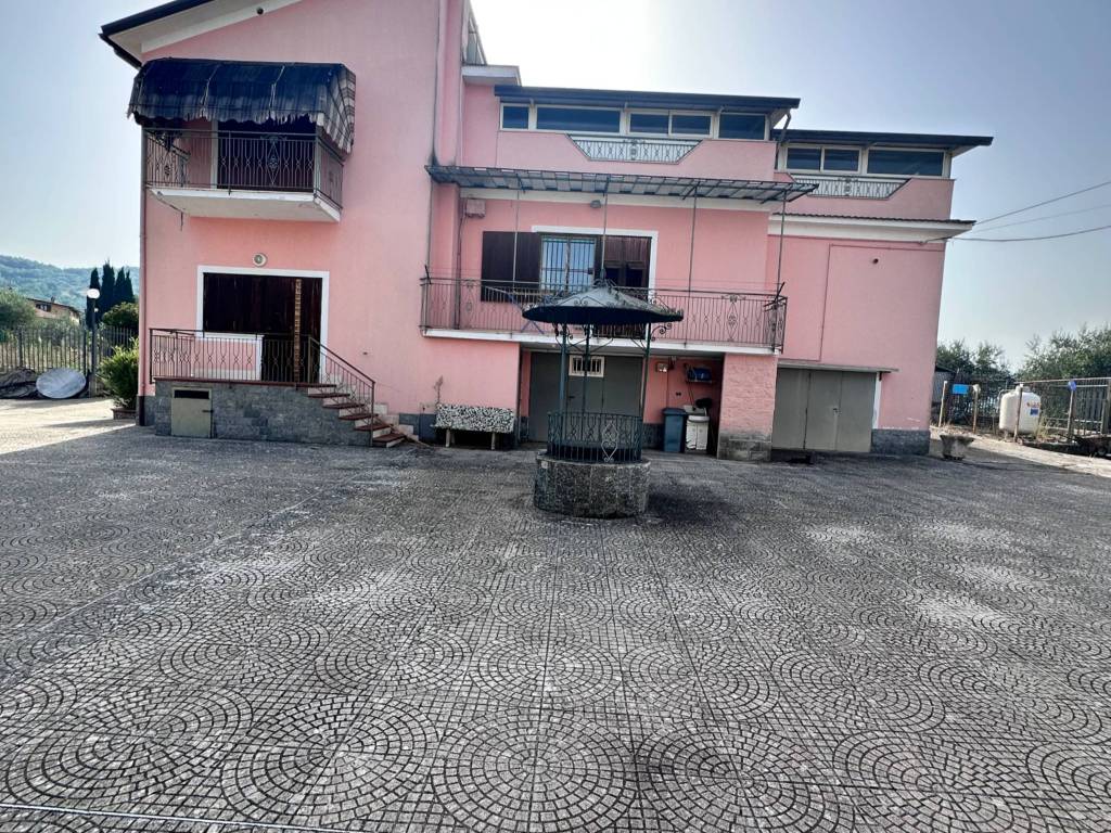 Villa a Ceppaloni in Via Trocchia, 72 - Foto 3