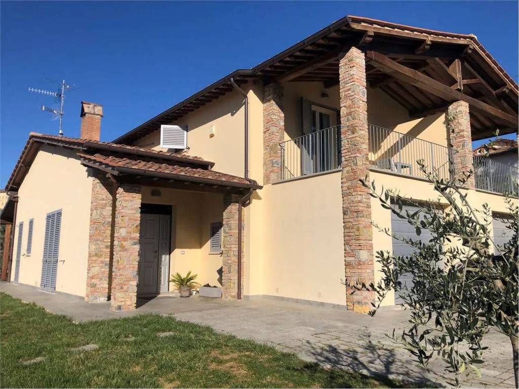 Villa a Lucignano in Via San Giusto - Foto 4