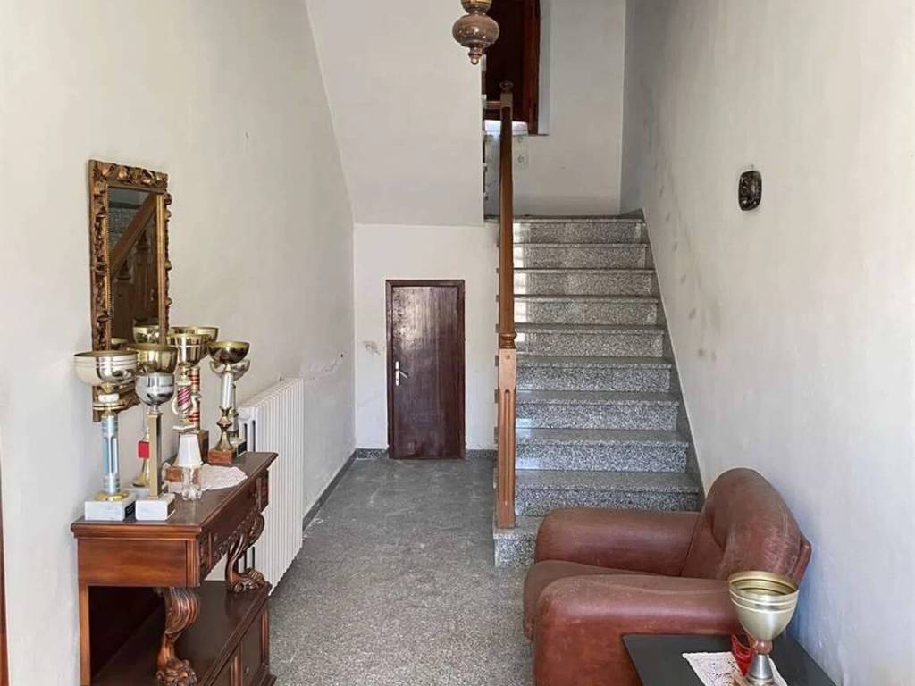 Villa a Sinalunga in Piazza Giuseppe Garibaldi - Foto 4