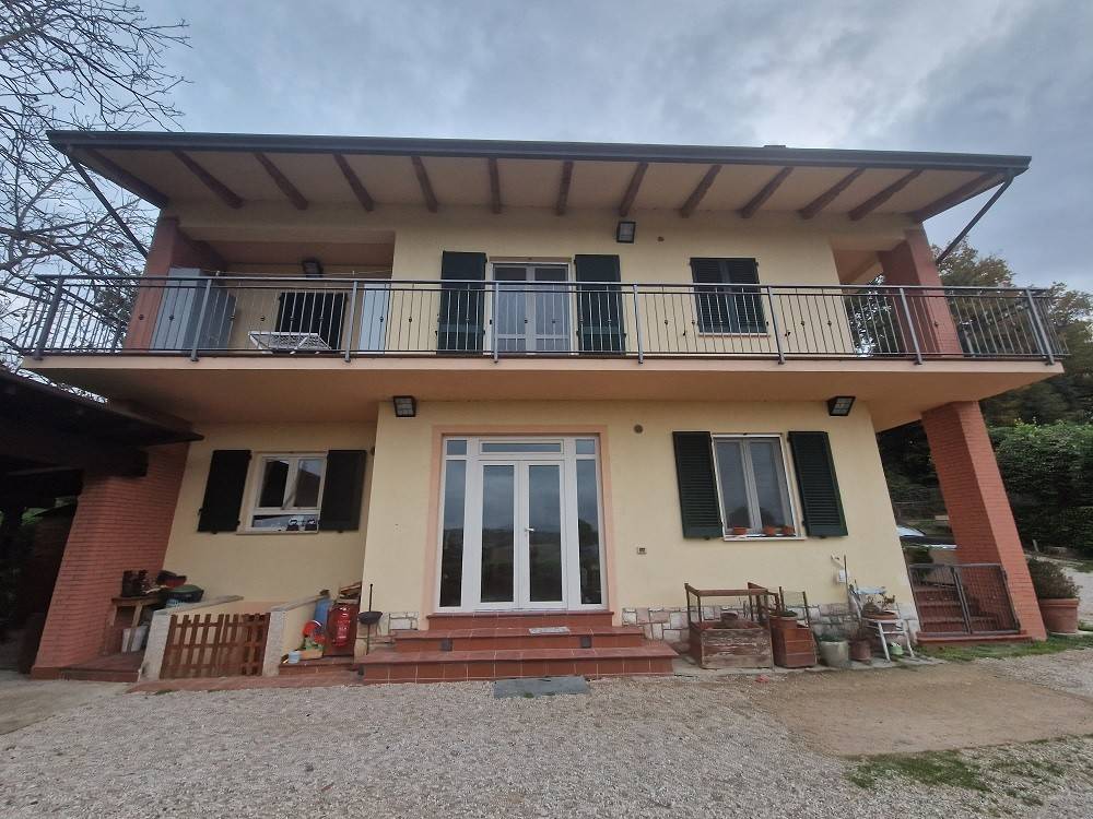 Casa indipendente a Perugia in Strada di Boneggio, 9 - Foto 3