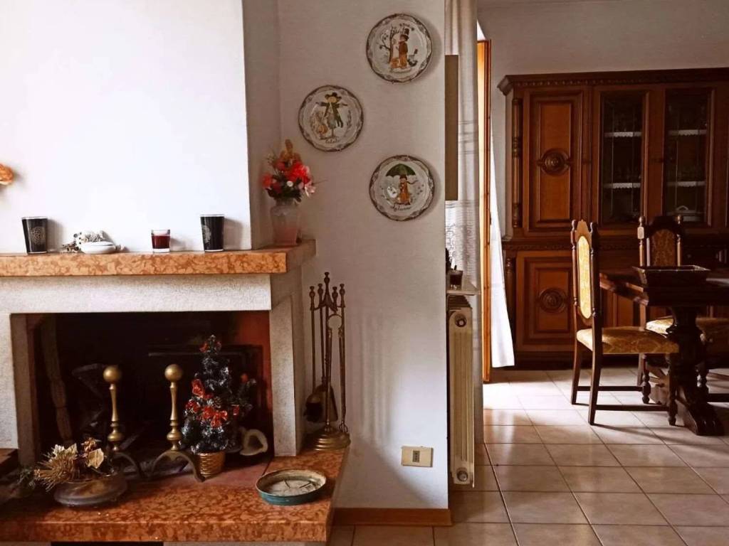 Villa a Foiano della chiana in Via Giuseppe Di Vittorio S.N.C. - Foto 2
