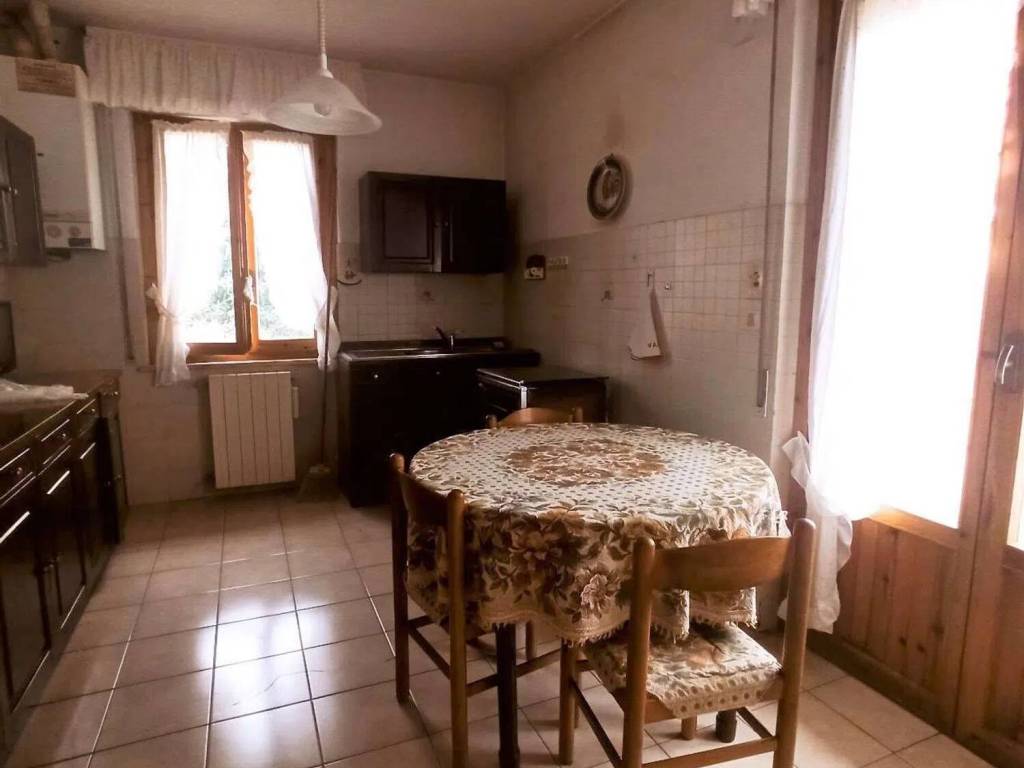 Villa a Foiano della chiana in Via Giuseppe Di Vittorio S.N.C. - Foto 3