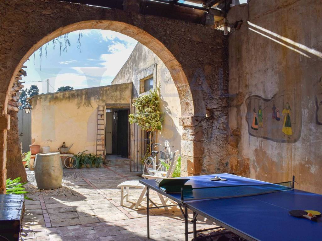 Rustico / casale a Siracusa in Viale Paolo Orsi - Foto 5