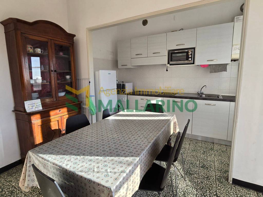 Appartamento a Finale ligure in Vico Scarrone - Foto 2