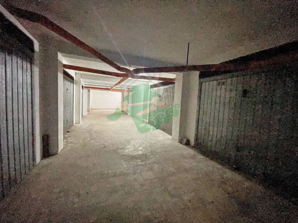 Box / garage a Foggia in Viale Europa S.N.C. - Foto 4