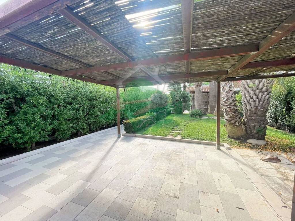 Villa a Manfredonia in Ippocampo S.N.C. - Foto 4