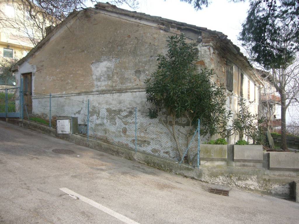 Casa indipendente a Pesaro in Strada Giovanni Maria Lancisi, 136 - Foto 5