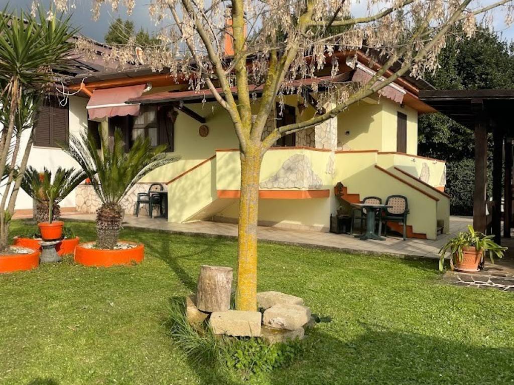 Villa a Sezze in Via Melogrosso - Foto 3