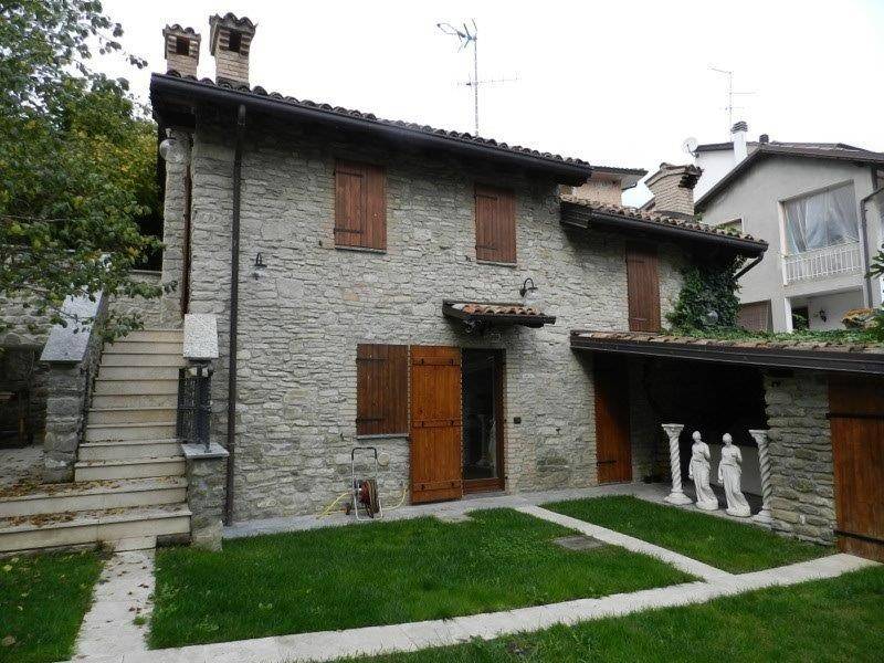 Villa a Alta val tidone in Via Aia Grande, 20 - Foto 3