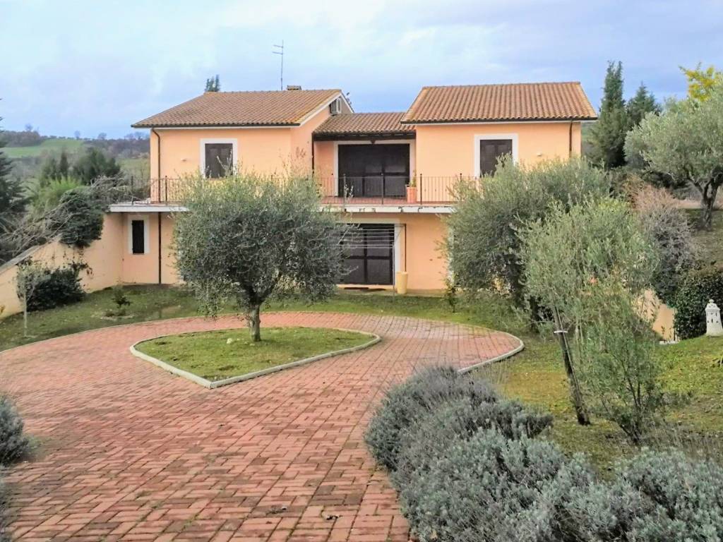 Villa a Collevecchio in Via Collefiore - Foto 2