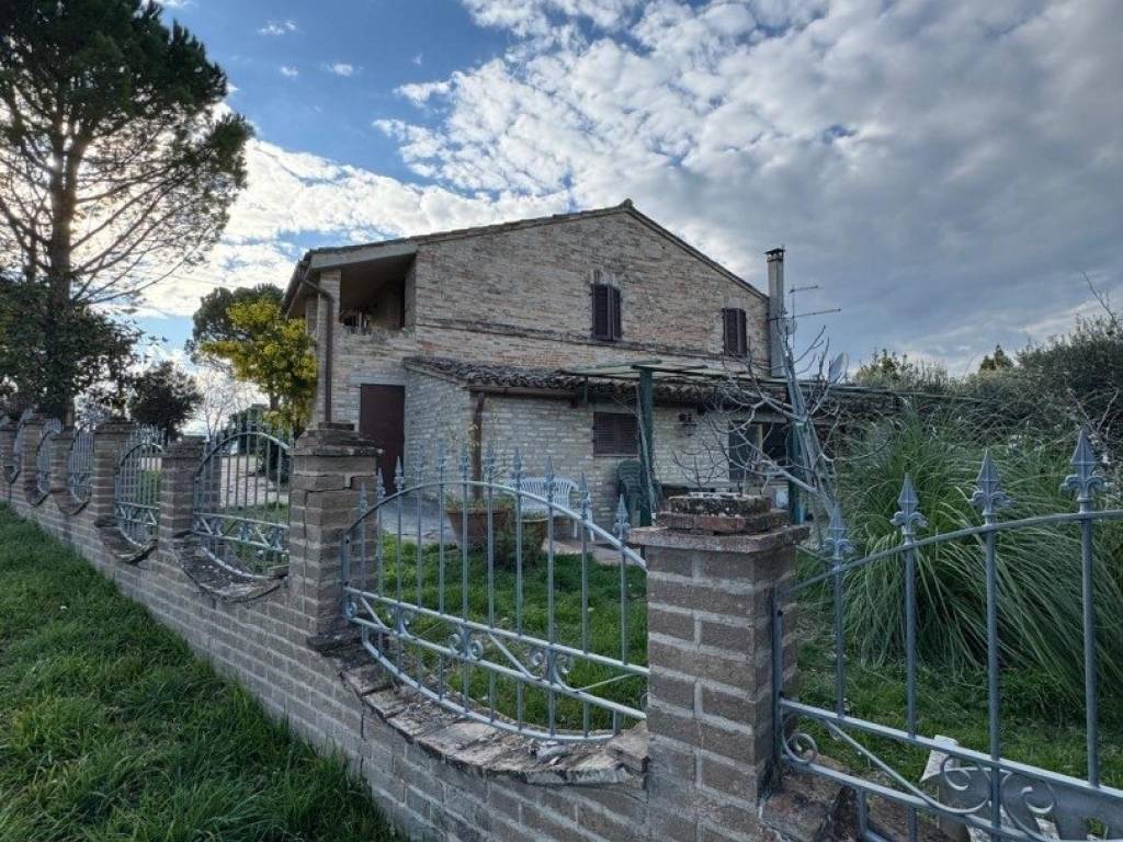 Villa a Macerata in LocalitÃ Strada provinciale 12 - Foto 4