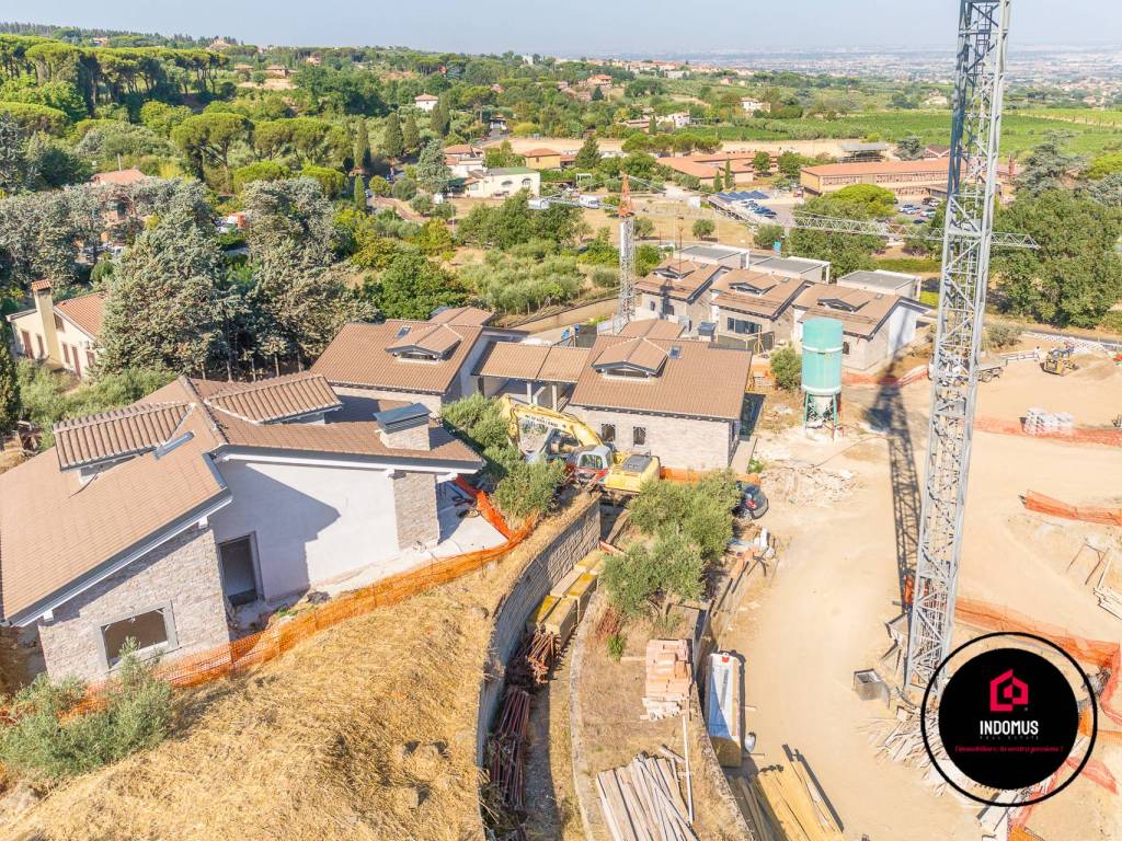 Villa a Monte porzio catone in Via Frascati Colonna, 32 - Foto 5
