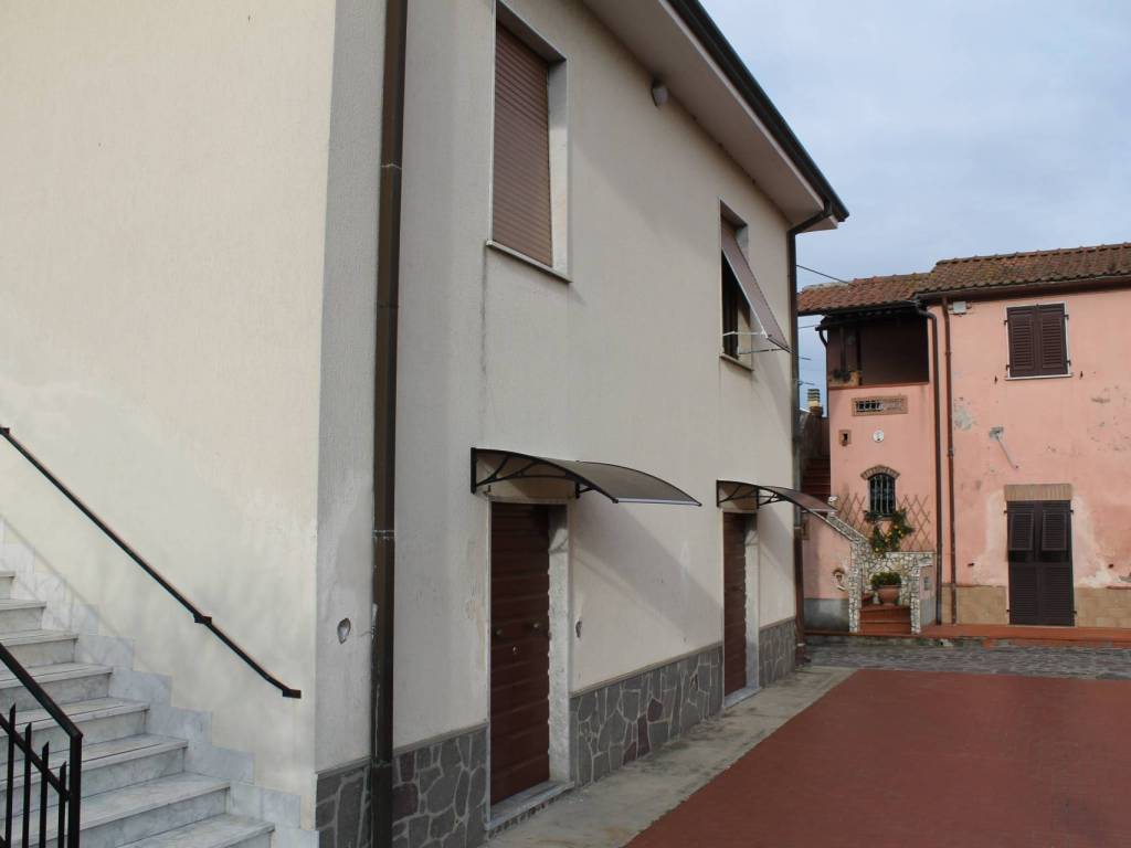 Villa a Sarzana in Via Ronzano, 23 - Foto 2