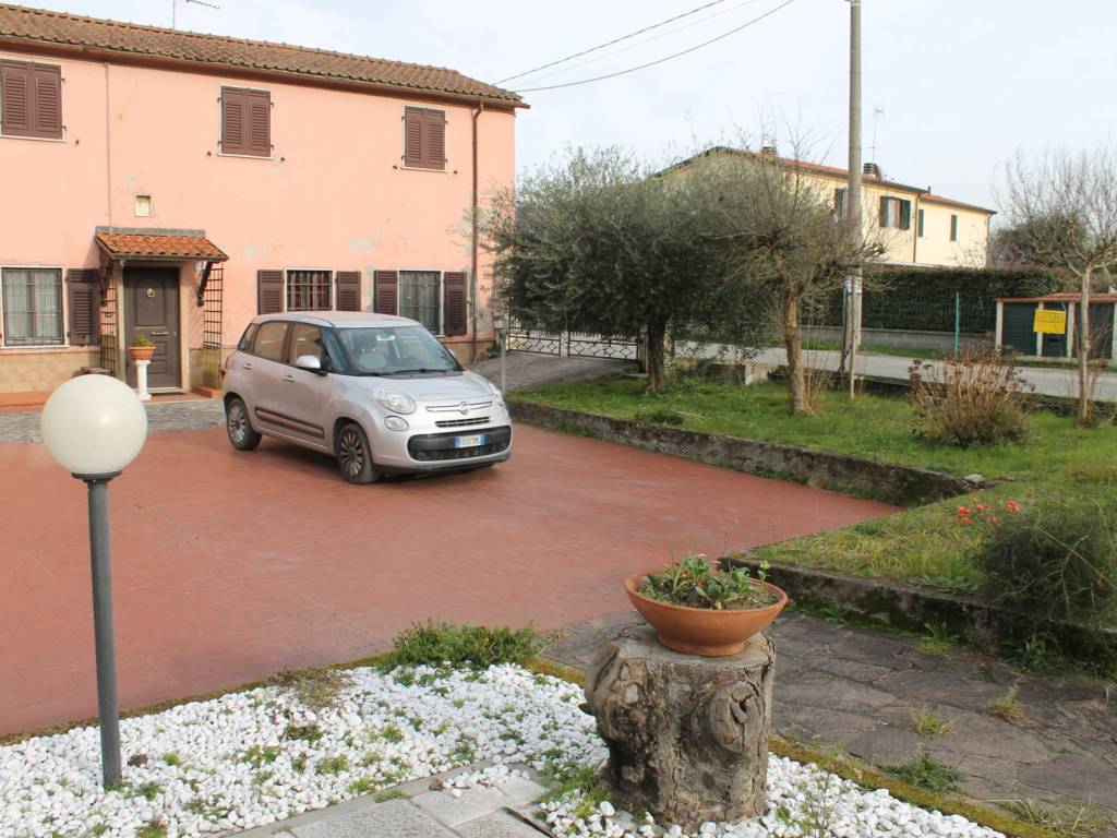 Villa a Sarzana in Via Ronzano, 23 - Foto 3